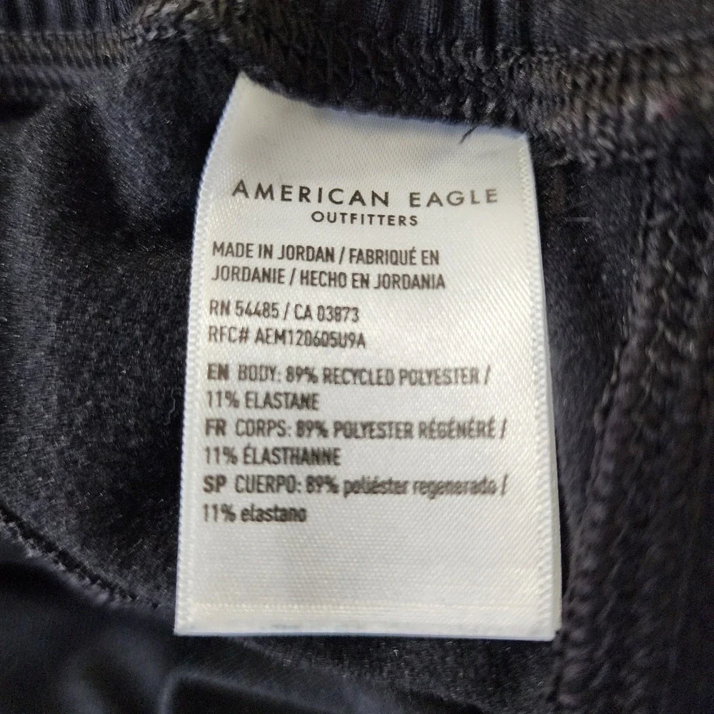 American Eagle Outfitters stay comfortable